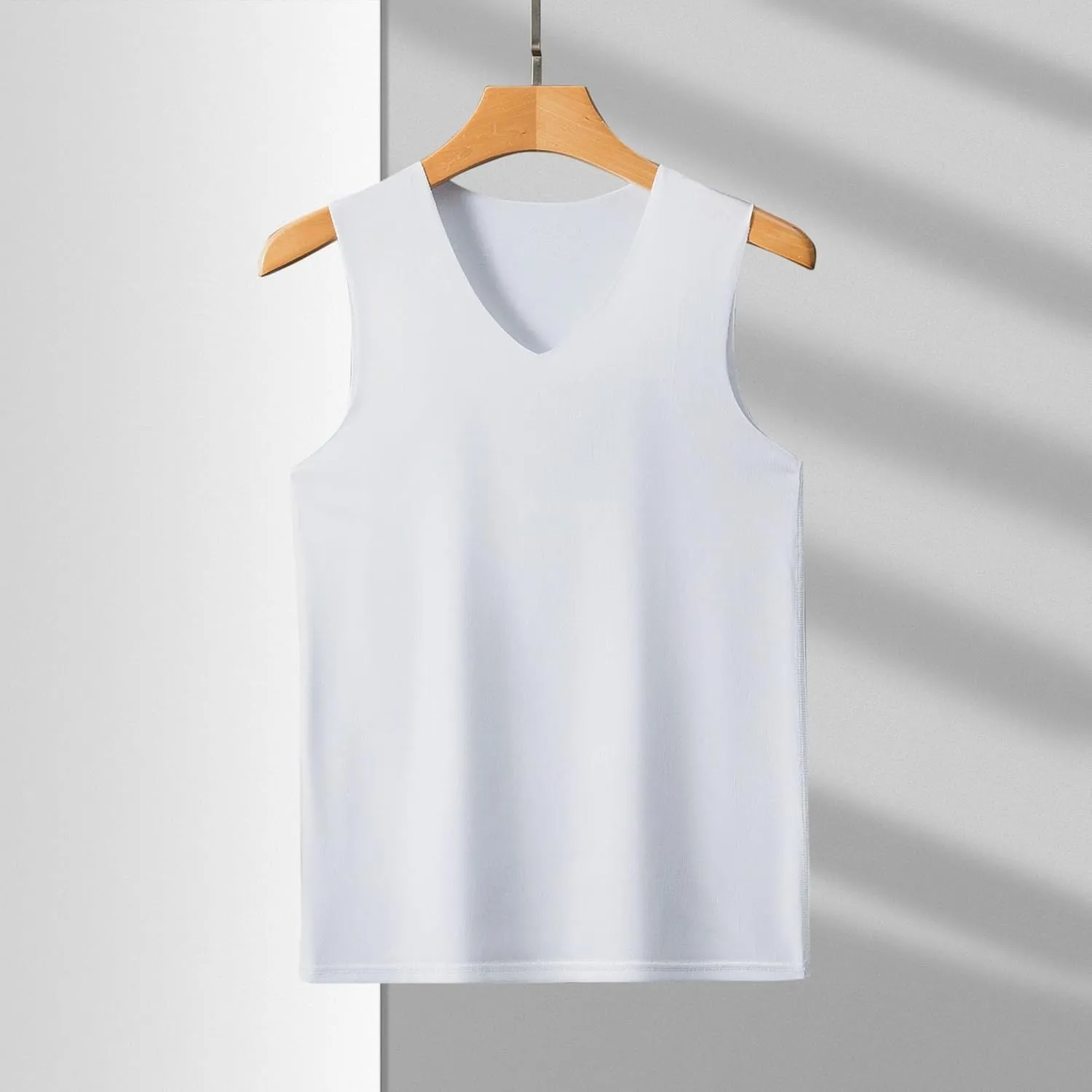 6 Pack Men's Workout Tank Tops V-Neck Sleeveless Athletic T-Shirts Lightweight Breathable Running Tops Undershirts
