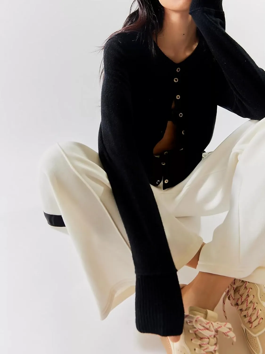 Cardigan Sweaters for Women Lightweight Crew Neck Button Down Long Sleeve Open Front Knit Cardigans