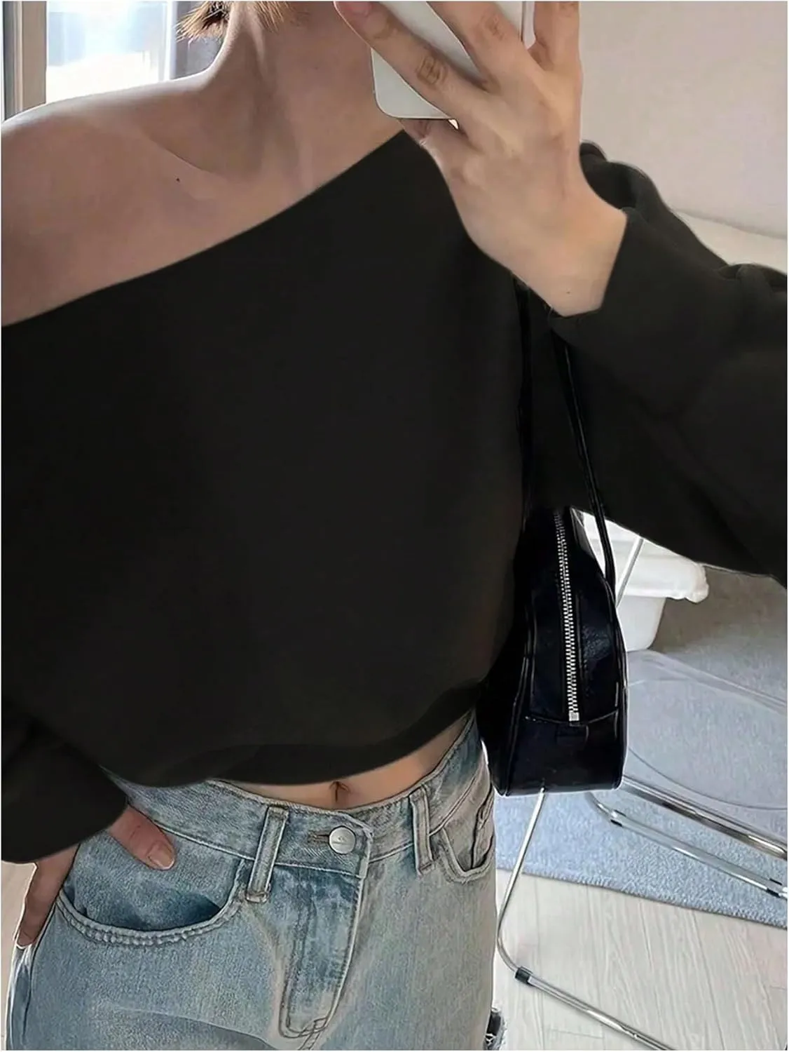 SweatyRocks Women's Off The Shoulder Sweatshirt Casual Long Sleeve Pullover Crop Tops