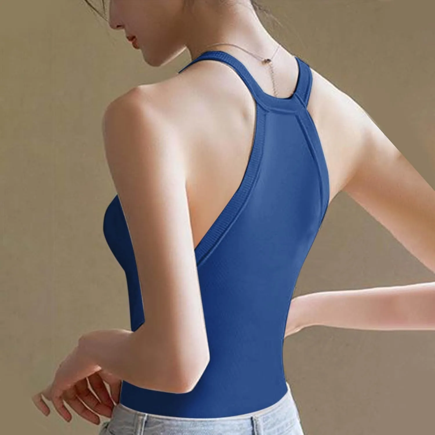 Women's U Neck Ribbed Knit Tank Tops Sleeveless Slim Stretch Casual Tees Trendy Going Out Solid Shirts with Padded